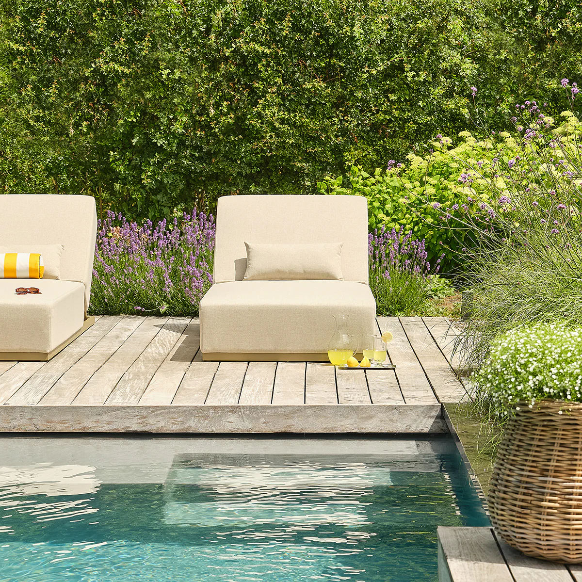 Bain de soleil en aluminium kaki clair - Image 3