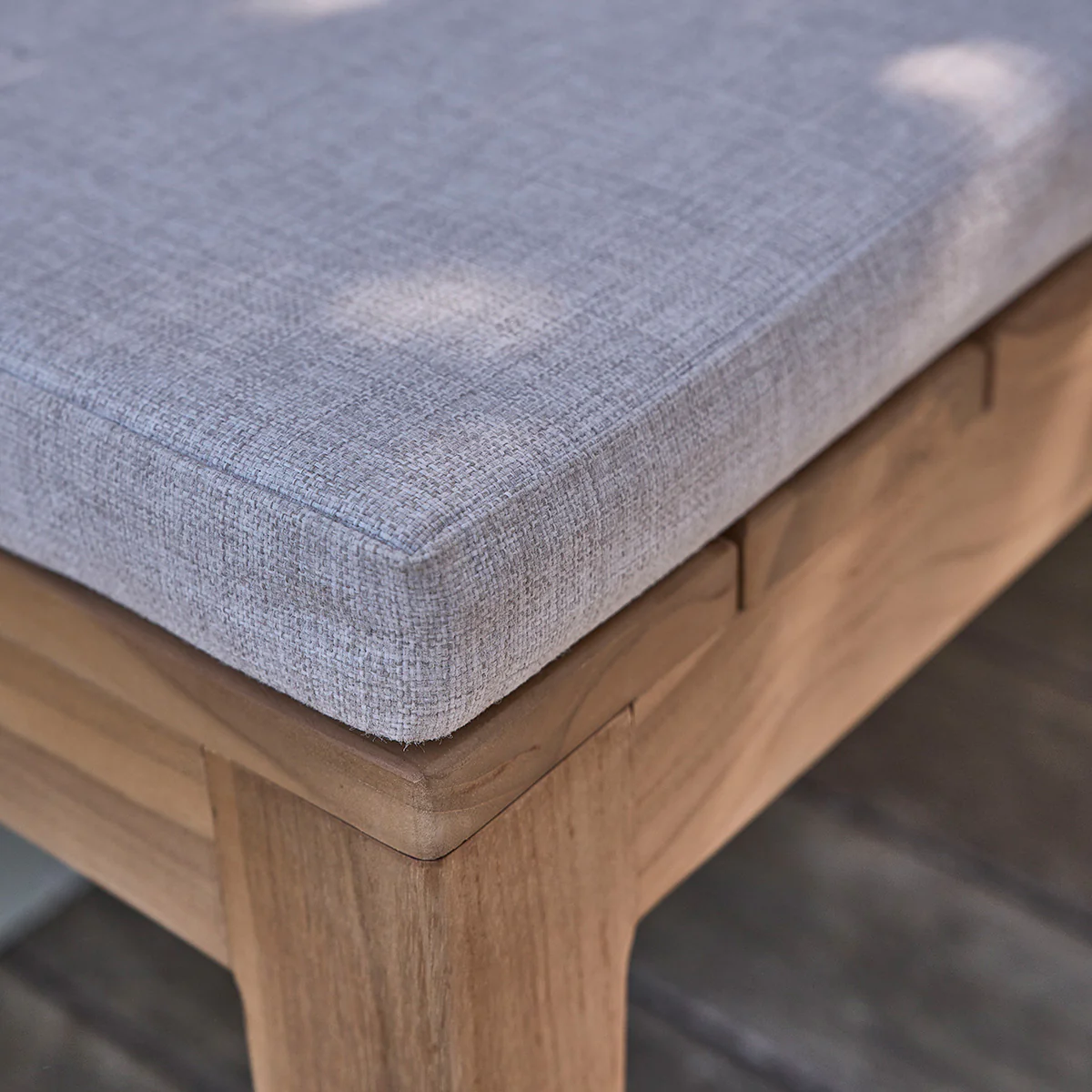 Banc de jardin en teck massif 180 cm avec coussin - Image 4