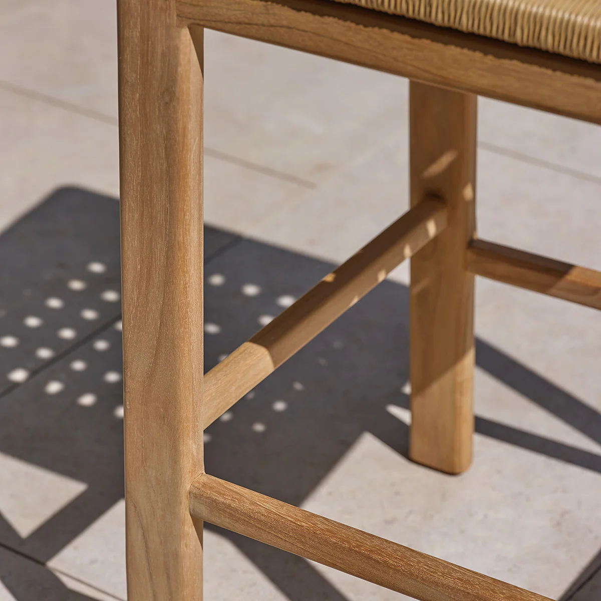 Chaise de bar jardin en teck massif premium - Image 6