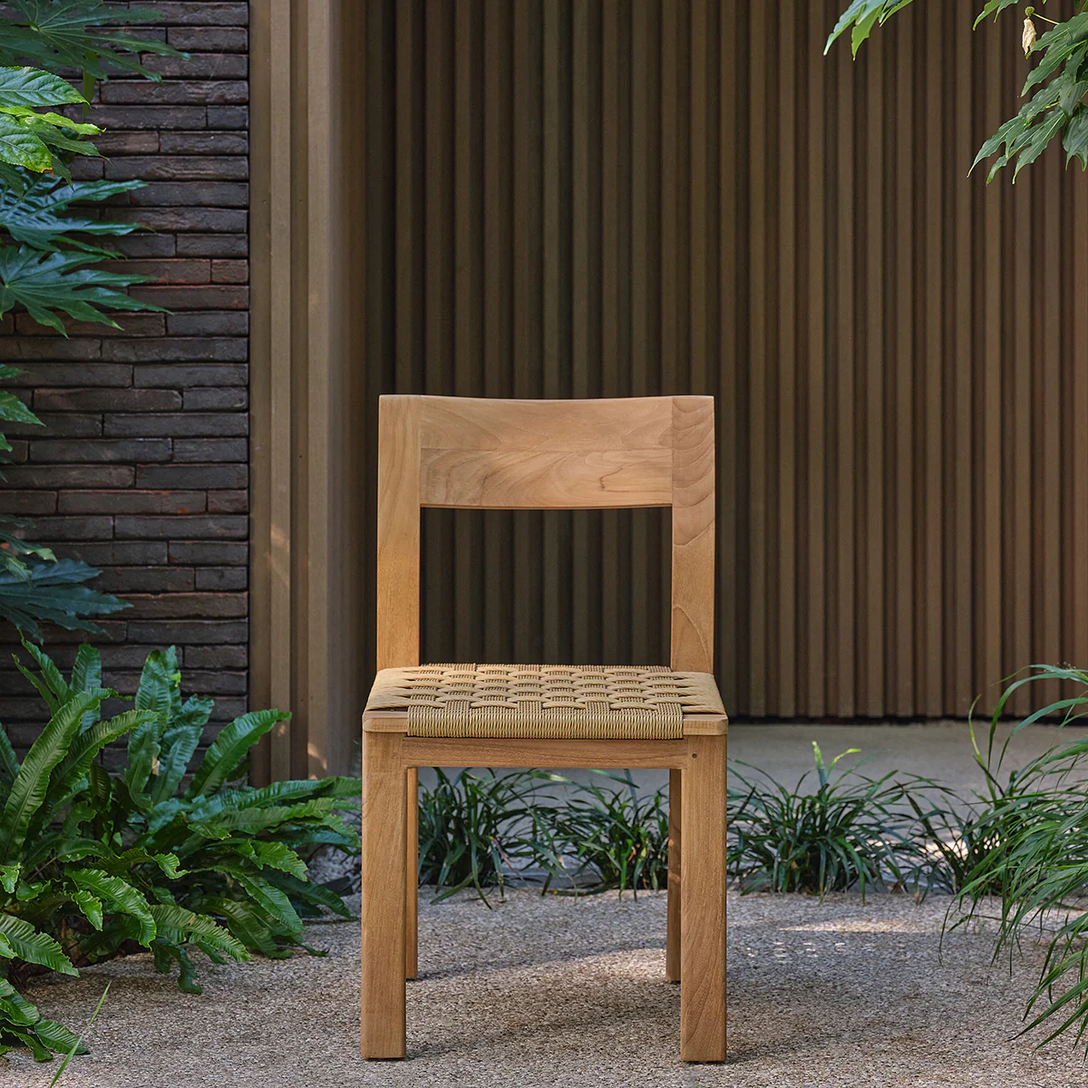 Chaise de jardin en teck massif et rotin - Image 3