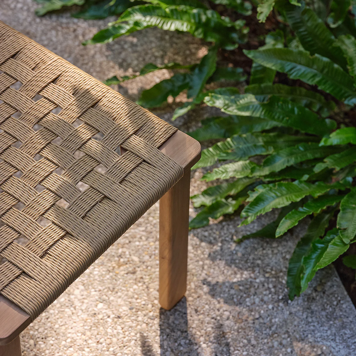 Chaise de jardin en teck massif et rotin - Image 6