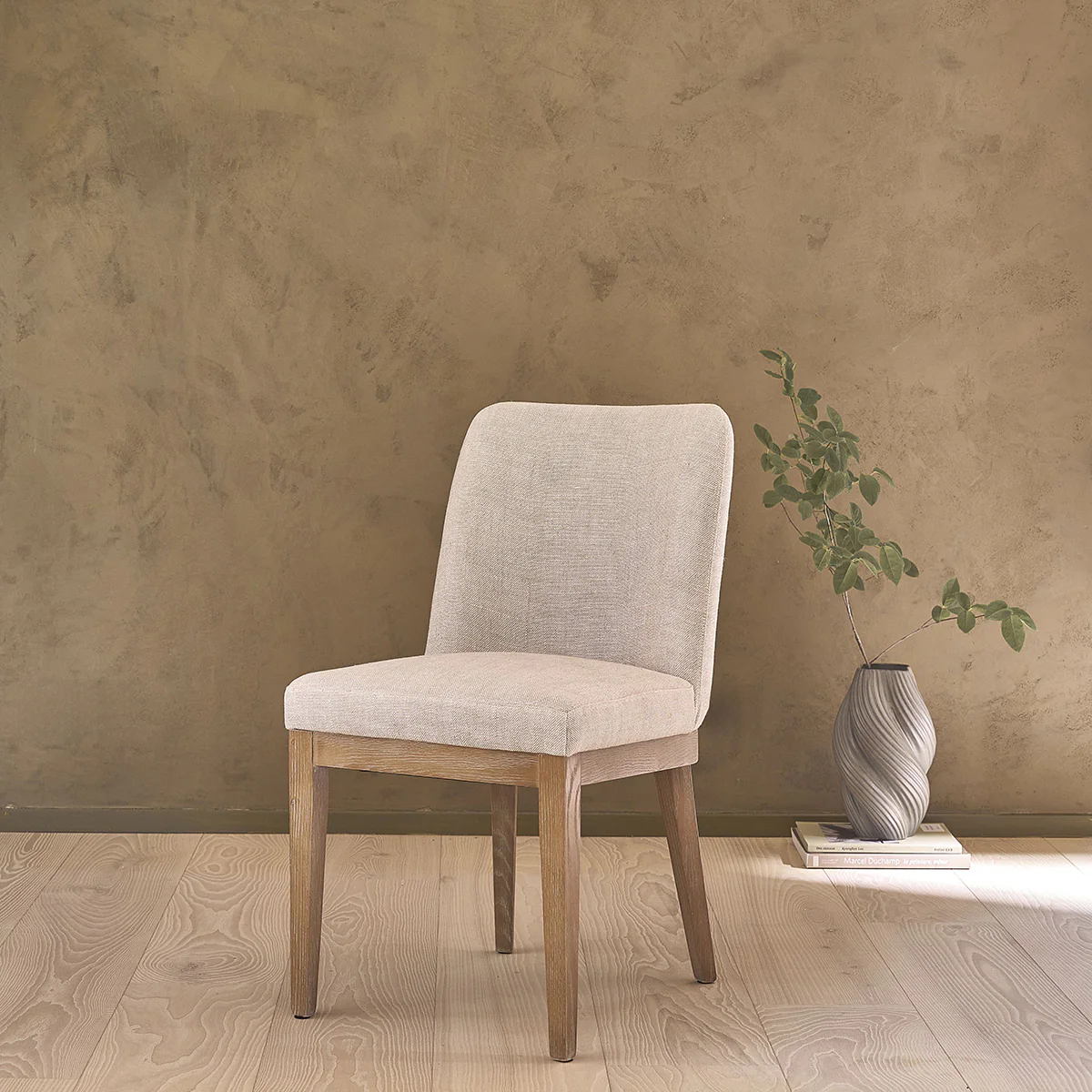 Lot de 2 chaises en chĂȘne massif et tissu lin - Image 7