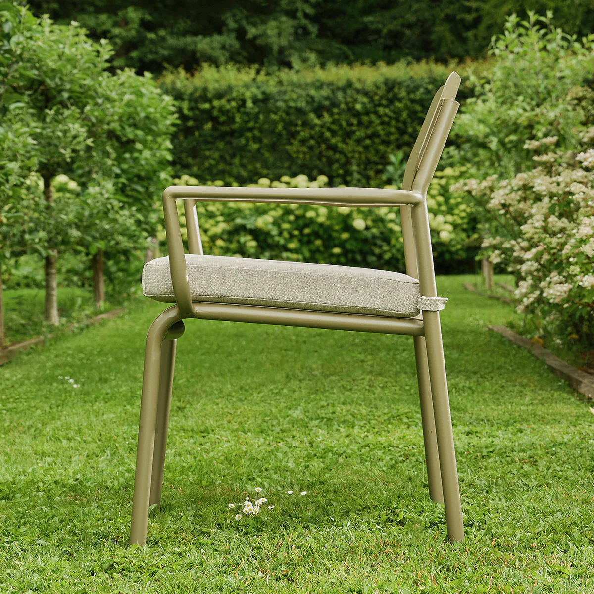 Fauteuil de jardin en aluminium et tissu beige chiné (lot de 2) - Image 5