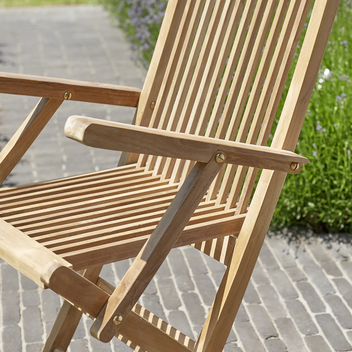 Fauteuil de jardin en teck massif pliant - Image 5