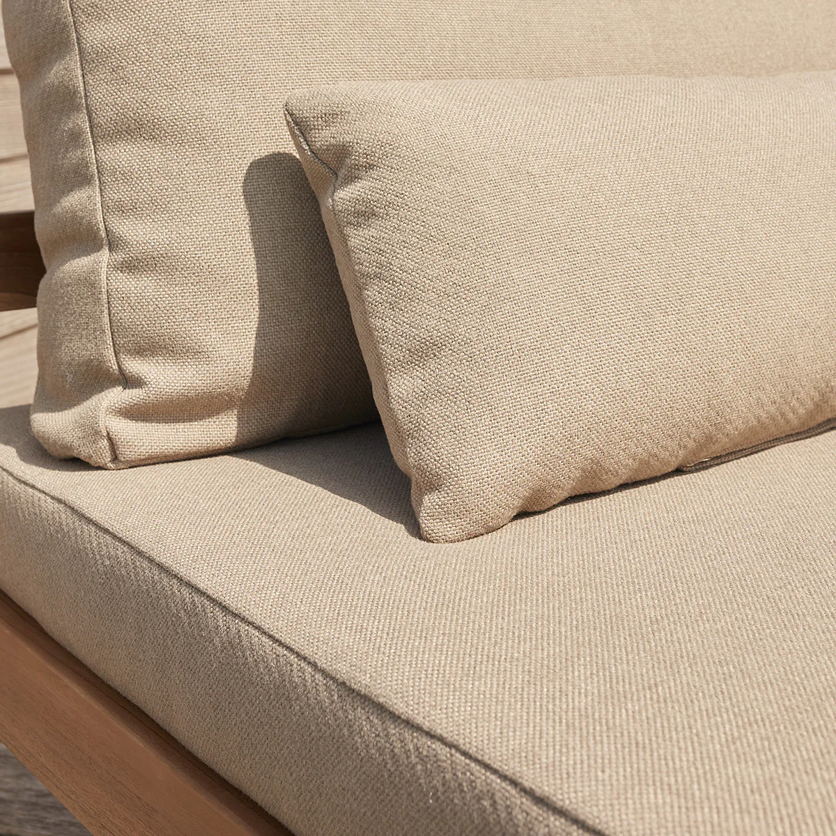 Fauteuil de jardin en teck massif taupe - Image 4