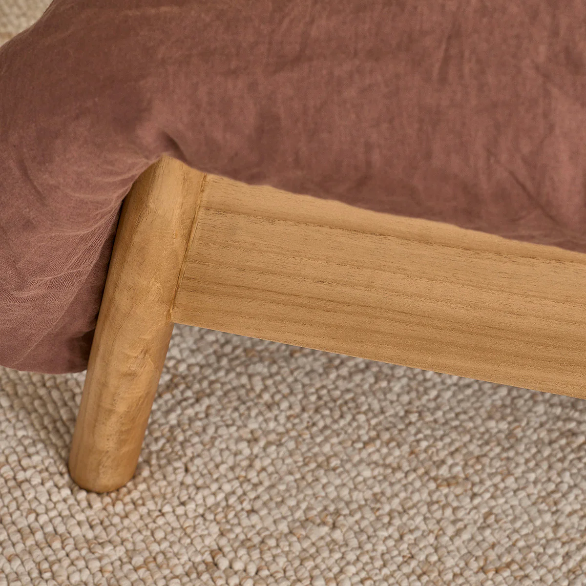 Lit en bois de mindi et cannage 180 cm avec sommier - Image 4
