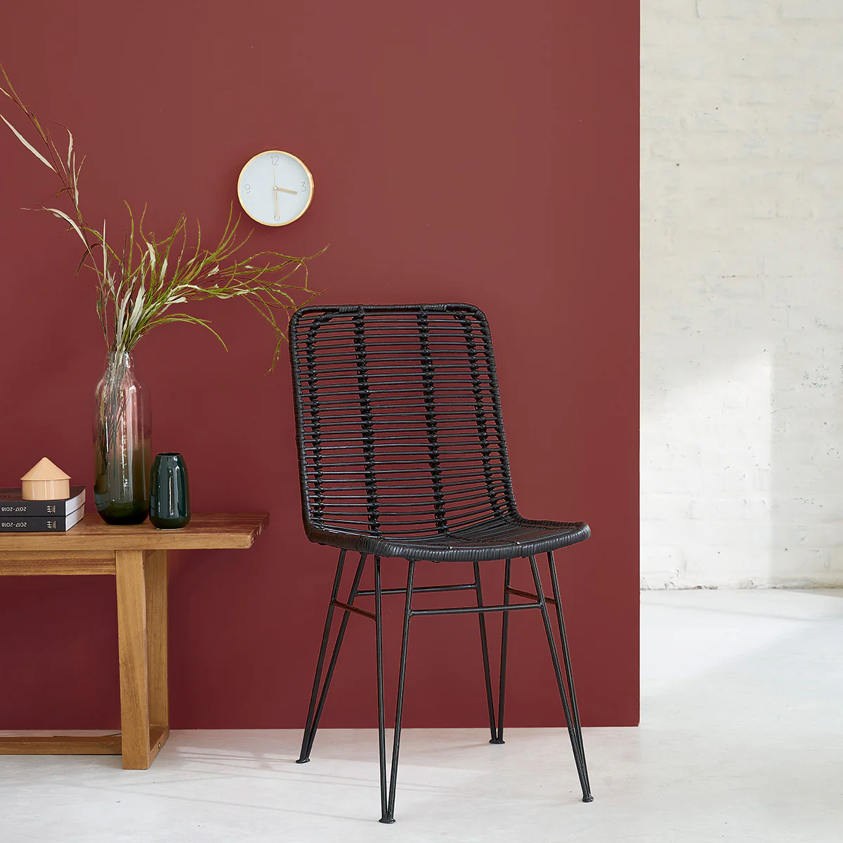 Lot de 2 chaises en rotin et métal noires - Image 4