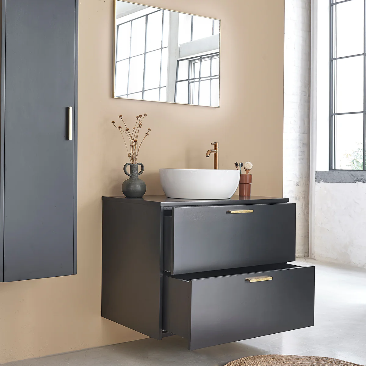Meuble sous vasque en acacia massif suspendu 80 cm noir - Image 3