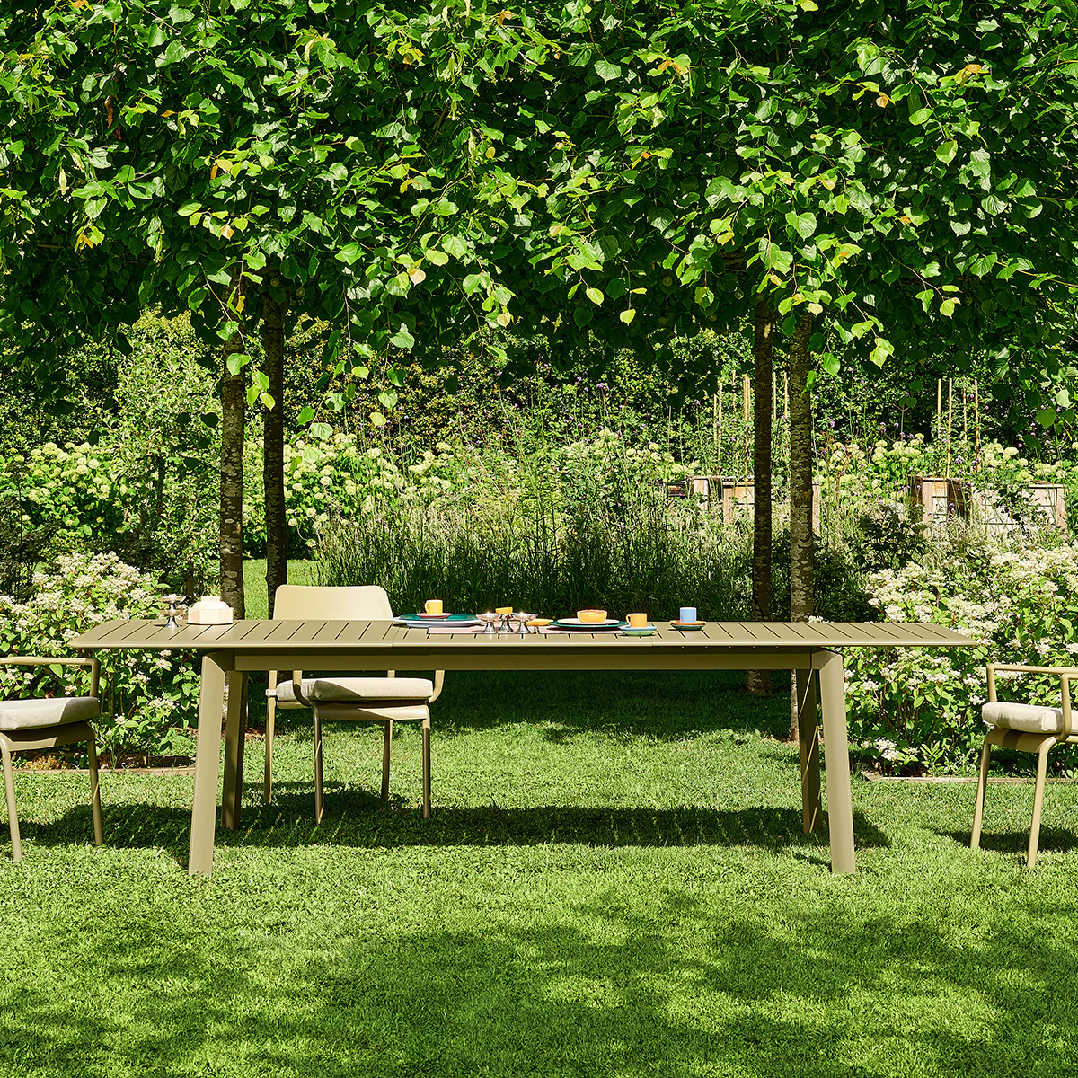 Salon de jardin en aluminium extensible kaki clair 6/10 pers. - Image 6