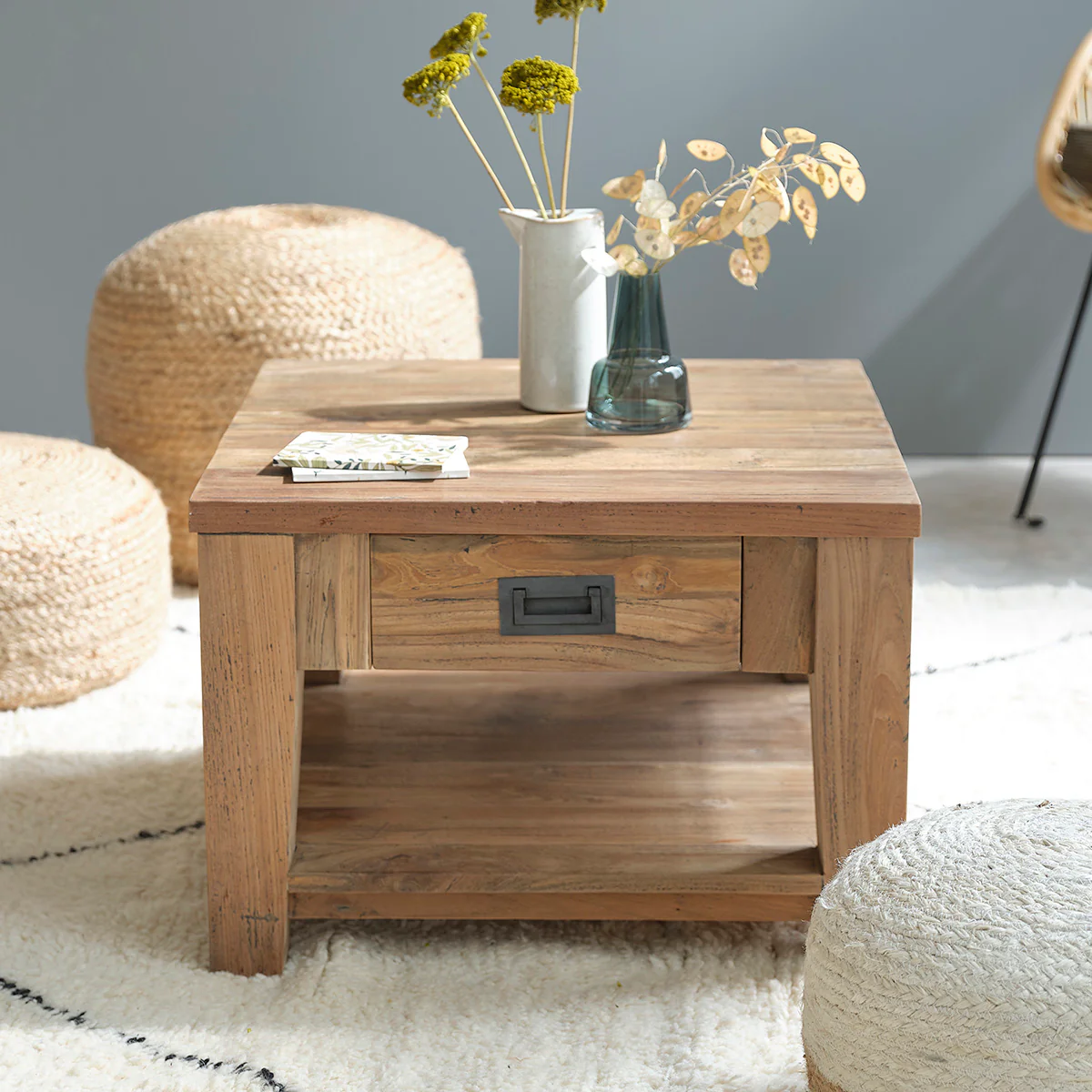Table basse en teck massif recyclé 60 cm - Image 3