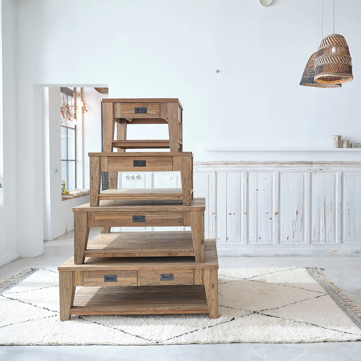 Table basse en teck massif recyclé 60 cm - Image 6