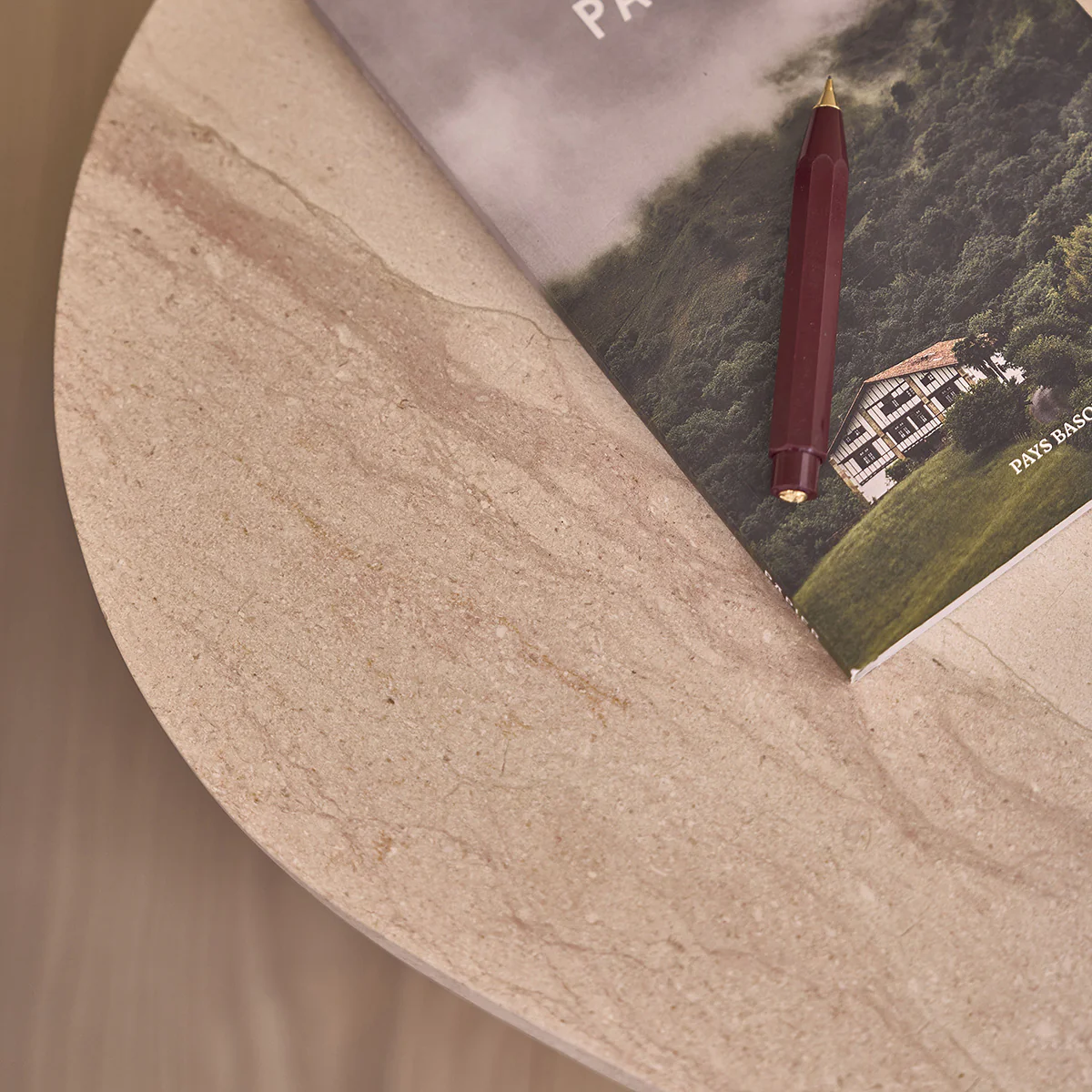 Table d'appoint en teck massif et marbre organique - Image 4