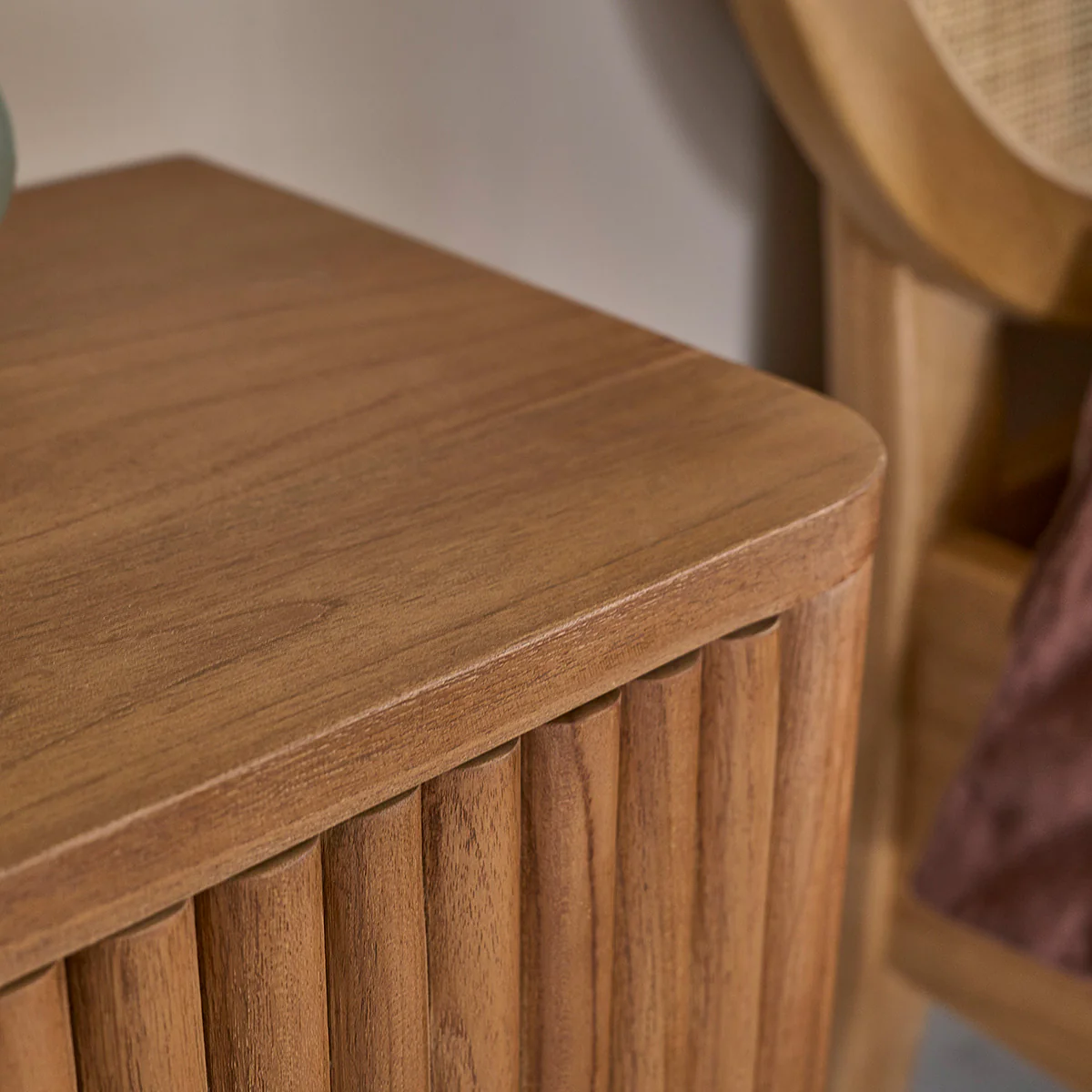 Table de chevet en bois de teck - Image 5
