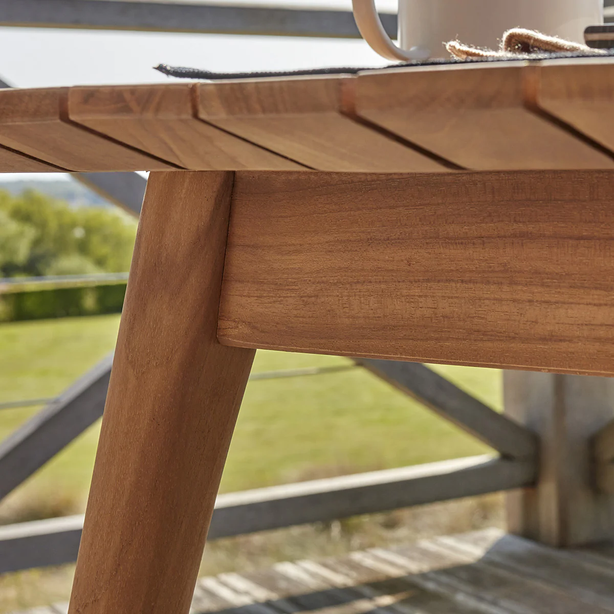 Table de jardin en teck massif 4/6 pers. - Image 3