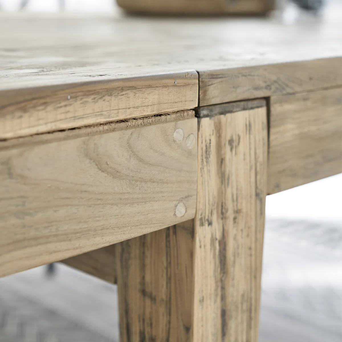 Table en teck massif recyclé extensible 12 pers. - Image 6