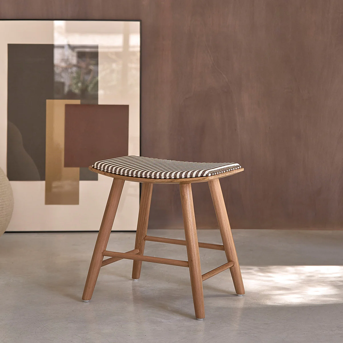 Tabouret de bar en teck massif et assise Ă rayures 45 cm