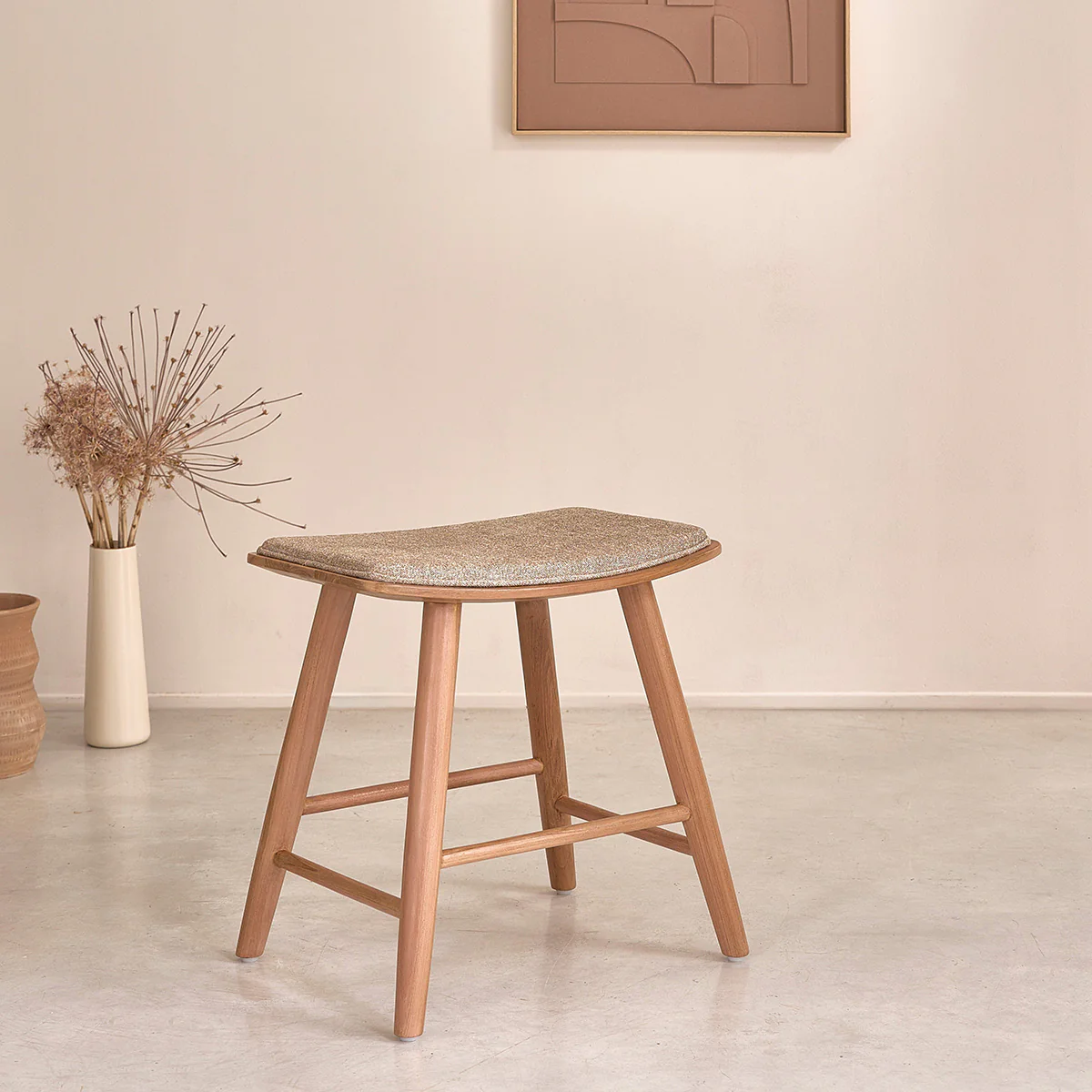 Tabouret de bar en teck massif et velours grĂšge 45 cm