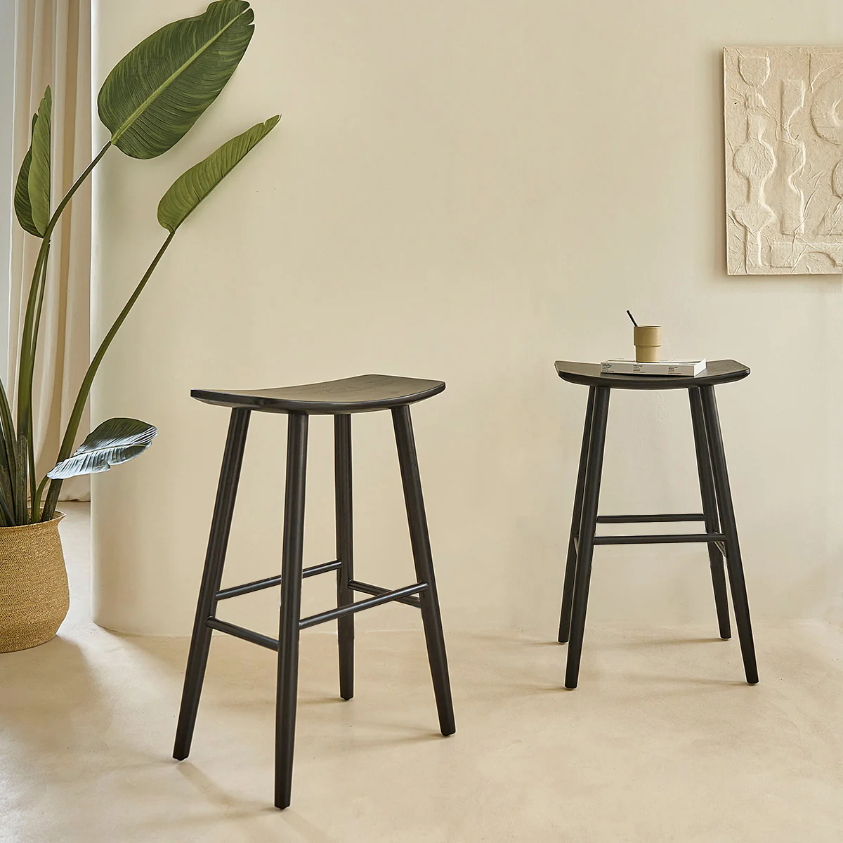 Tabouret de bar en teck massif noir 75 cm - Image 5